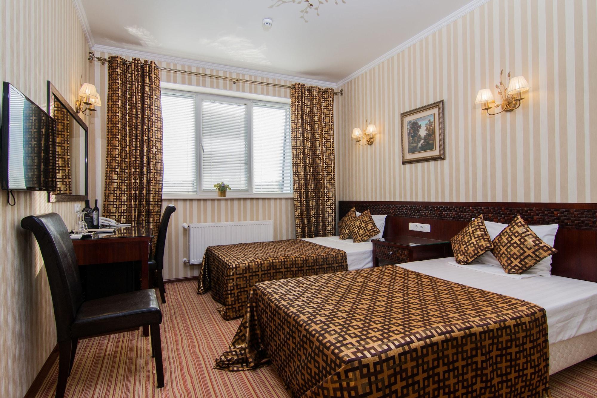 Klassik Hotel Chisinau Exterior photo