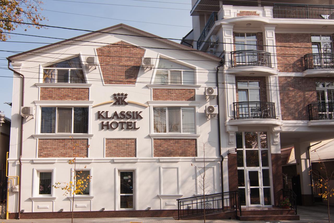 Klassik Hotel Chisinau Exterior photo